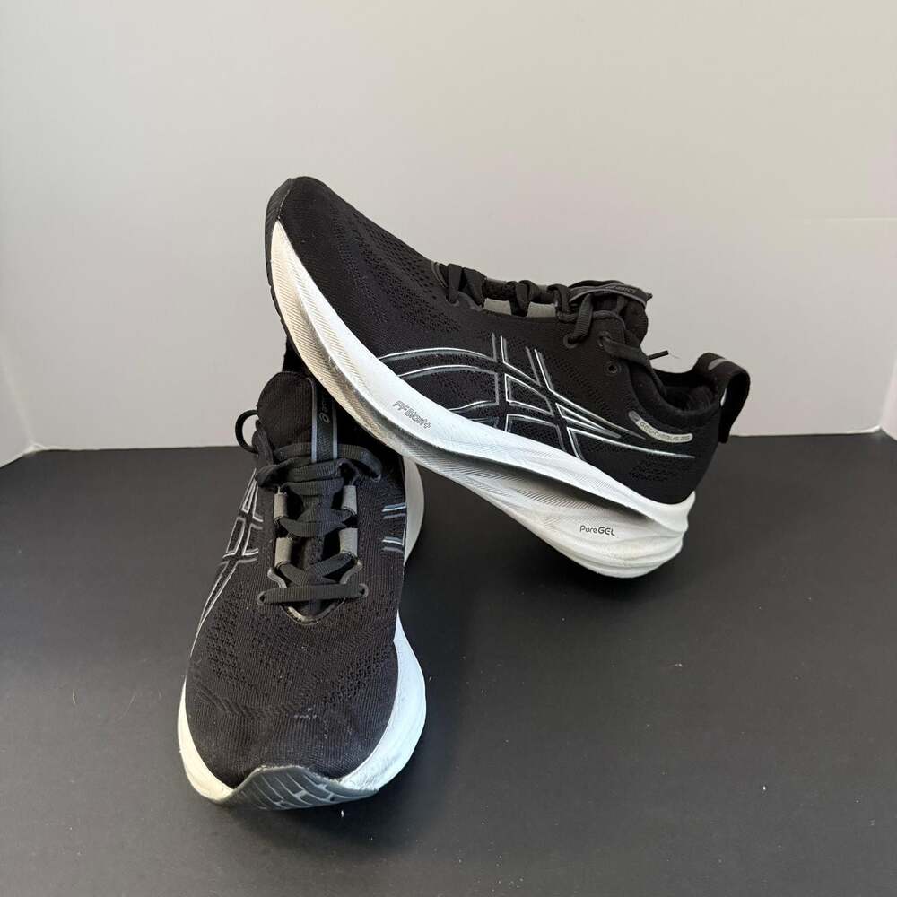 ASICS Gel-Nimbus 26 Black White Running Shoes Size 8.5